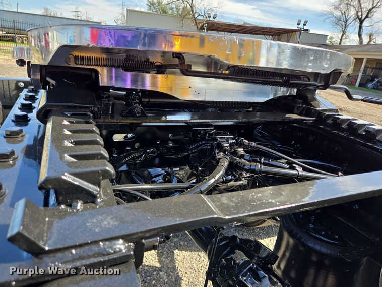 image for item DT5494 2024 Freightliner Cascadia 126 semi truck