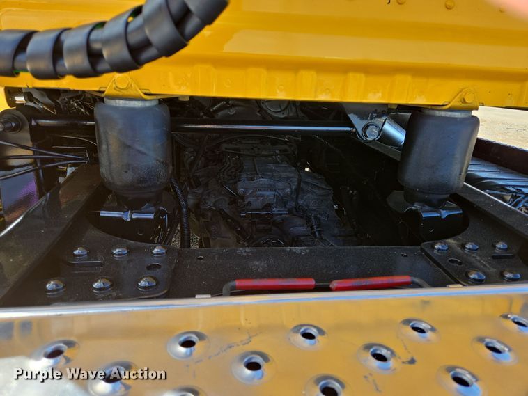 image for item DT5494 2024 Freightliner Cascadia 126 semi truck