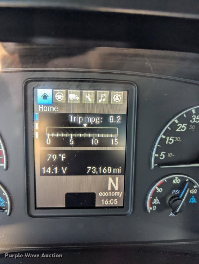 image for item DT5494 2024 Freightliner Cascadia 126 semi truck