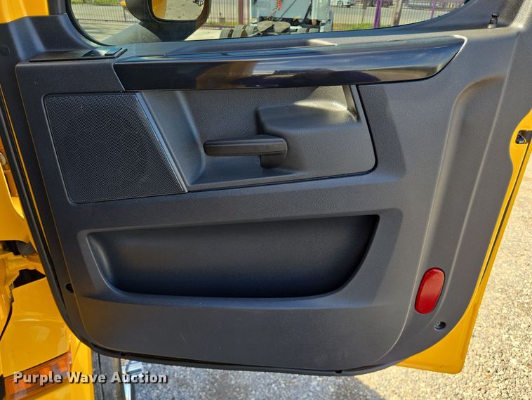 image for item DT5494 2024 Freightliner Cascadia 126 semi truck