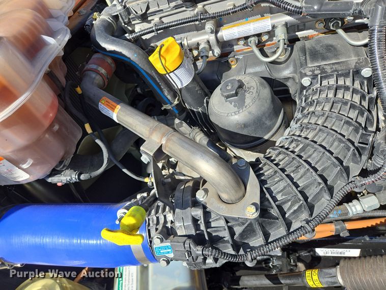 image for item DT5494 2024 Freightliner Cascadia 126 semi truck