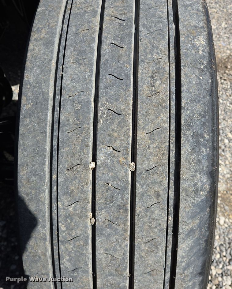 image for item DT5494 2024 Freightliner Cascadia 126 semi truck