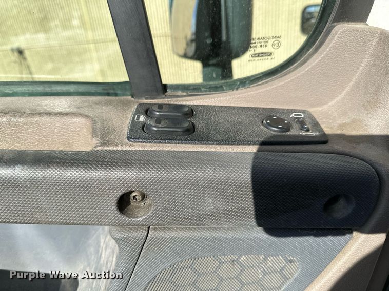 image for item DV0572 2017 Freightliner  Cascadia  semi truck