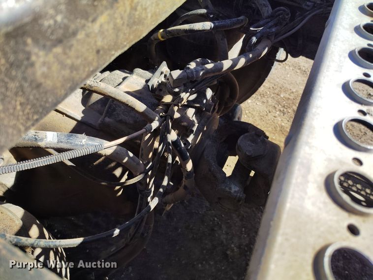 image for item DV6662 2017 Kenworth  semi truck