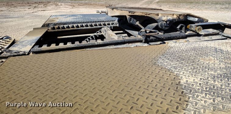 image for item DV6662 2017 Kenworth  semi truck