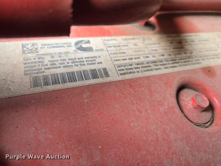 image for item EC3457 2018 International 4300 utility / service truck