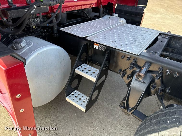 image for item ED5486 2017 Freightliner Cascadia semi truck