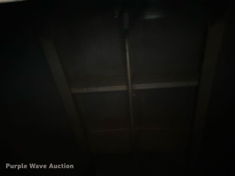 image for item ED5499 1974 Trailmobile F14S4CC1 tank trailer