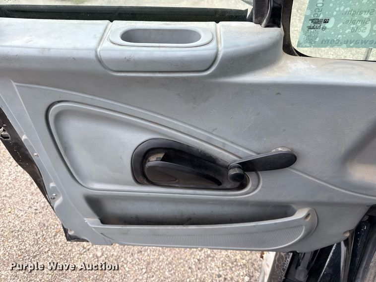 image for item ED5501 2006 International 8600 semi truck