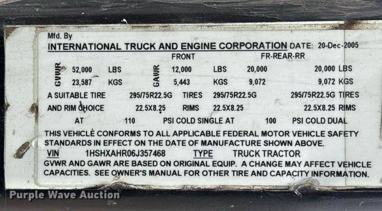 image for item ED5501 2006 International 8600 semi truck