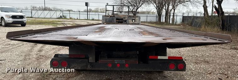 image for item ED5502 1999 Landoll tilt deck equipment trailer