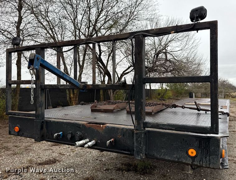 image for item ED5502 1999 Landoll tilt deck equipment trailer