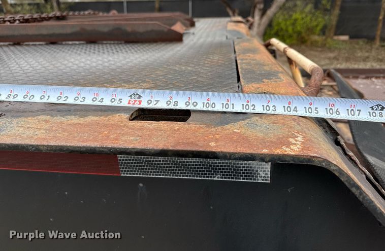 image for item ED5502 1999 Landoll tilt deck equipment trailer