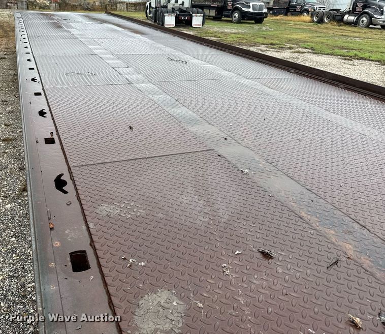 image for item ED5502 1999 Landoll tilt deck equipment trailer