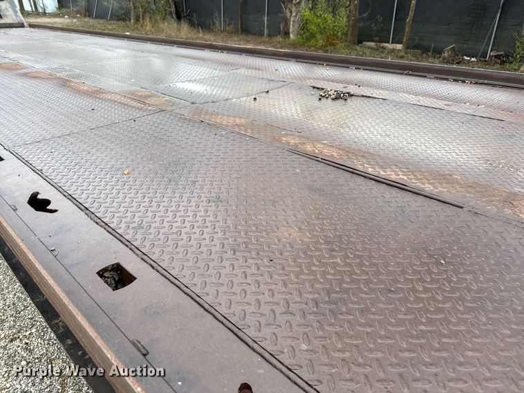 image for item ED5502 1999 Landoll tilt deck equipment trailer