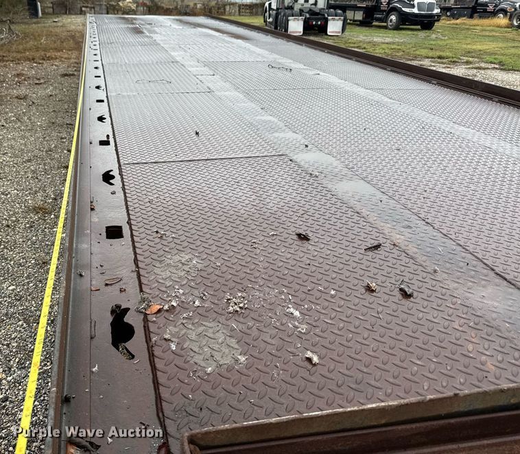 image for item ED5502 1999 Landoll tilt deck equipment trailer