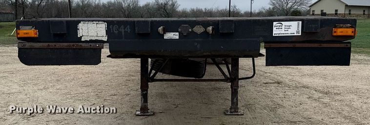 image for item ED5503 2002 Transcraft TL-2000 flatbed trailer