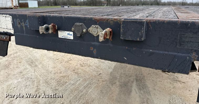 image for item ED5503 2002 Transcraft TL-2000 flatbed trailer