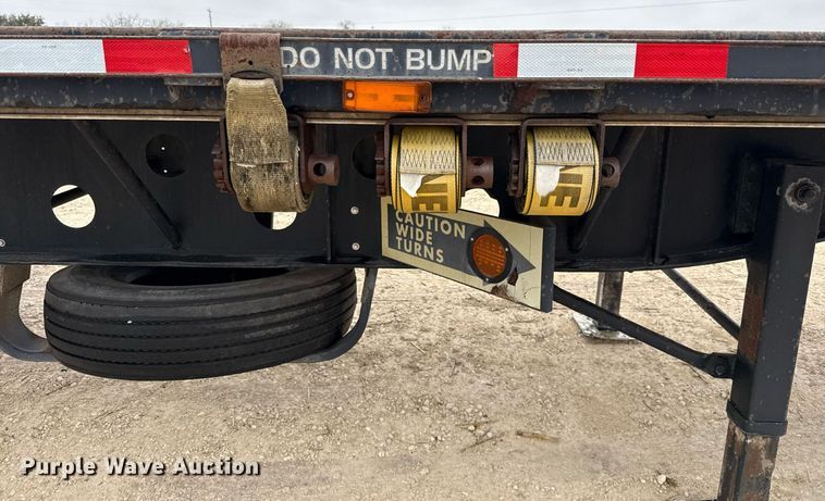 image for item ED5503 2002 Transcraft TL-2000 flatbed trailer