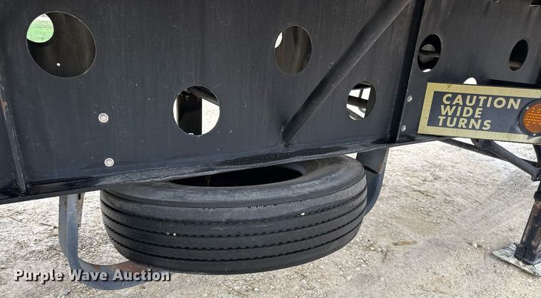 image for item ED5503 2002 Transcraft TL-2000 flatbed trailer