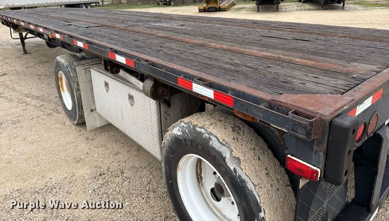 image for item ED5503 2002 Transcraft TL-2000 flatbed trailer