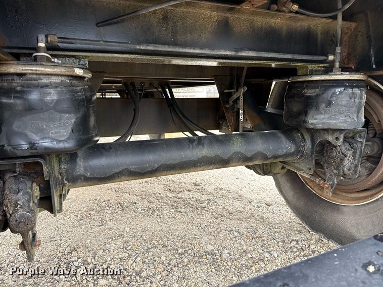 image for item ED5503 2002 Transcraft TL-2000 flatbed trailer