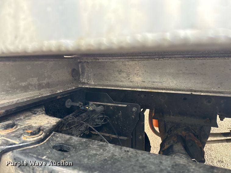 image for item EG2446 2019 Kenworth W900 semi truck