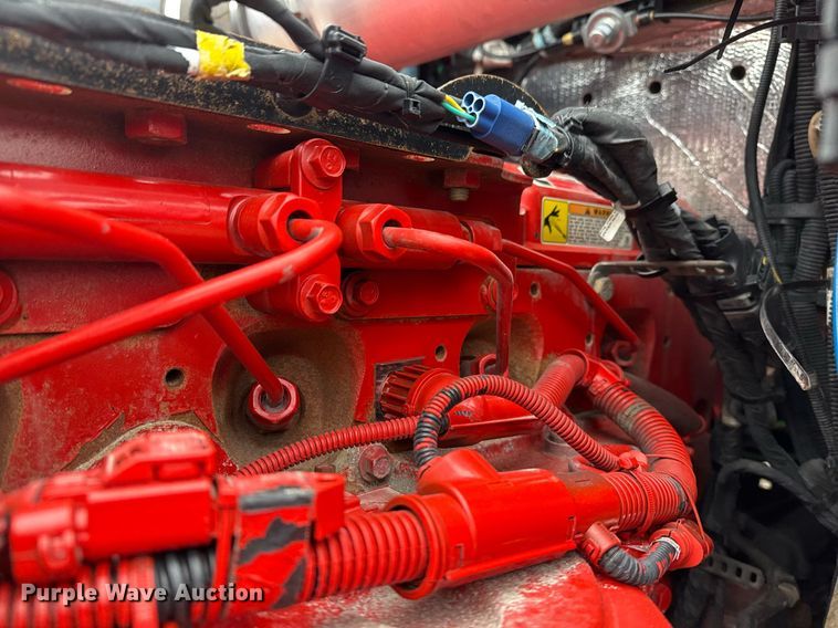 image for item EG2446 2019 Kenworth W900 semi truck