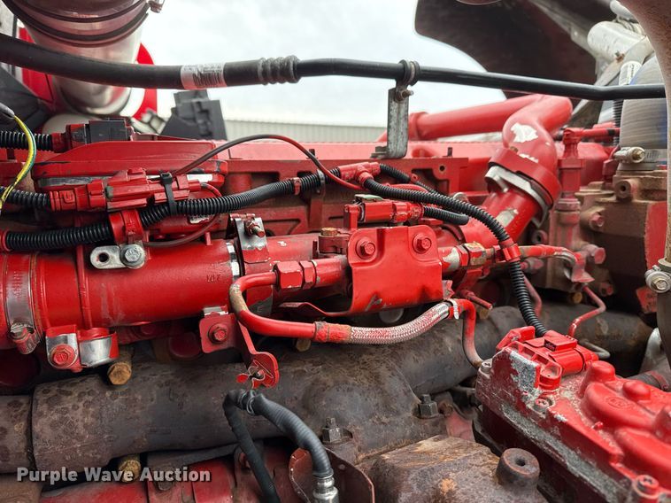 image for item EG2446 2019 Kenworth W900 semi truck