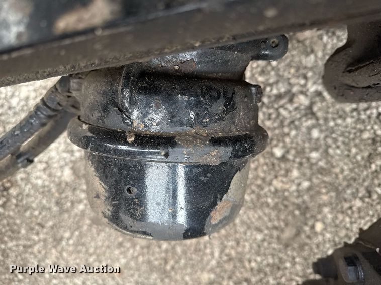 image for item EG2446 2019 Kenworth W900 semi truck