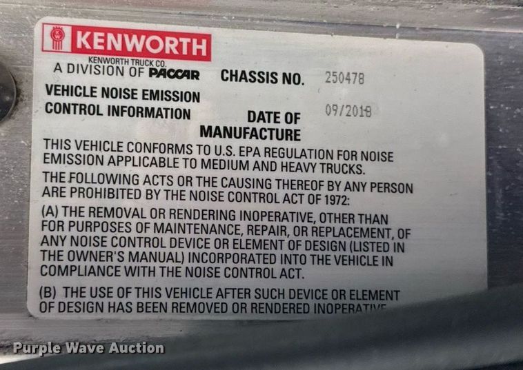 image for item EG2446 2019 Kenworth W900 semi truck