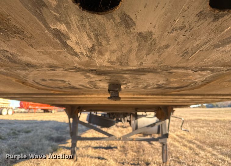 image for item EG2472 2012 Great Dane SUP-1114-31053 refrigerated van trailer