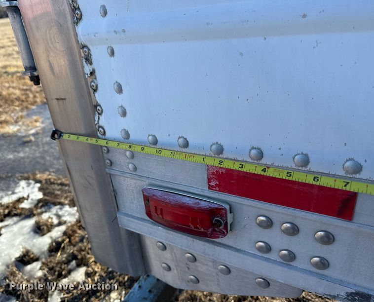 image for item EG2472 2012 Great Dane SUP-1114-31053 refrigerated van trailer