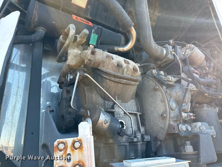 image for item EG2472 2012 Great Dane SUP-1114-31053 refrigerated van trailer