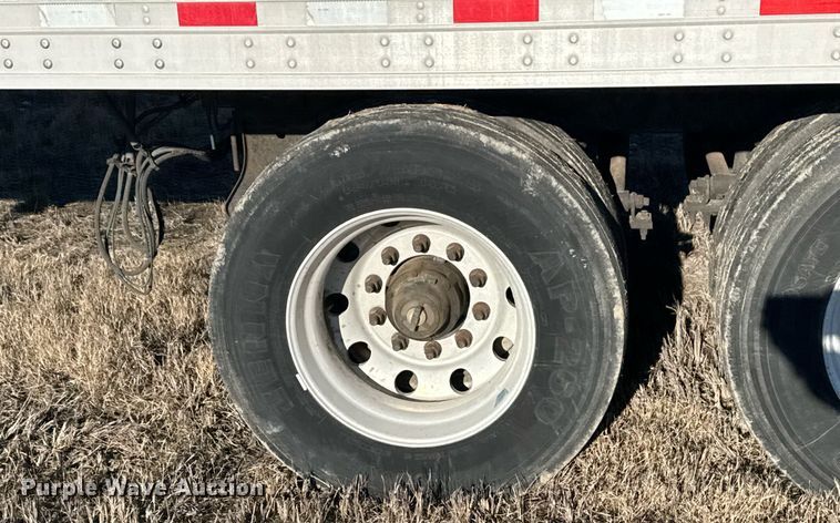 image for item EG2472 2012 Great Dane SUP-1114-31053 refrigerated van trailer