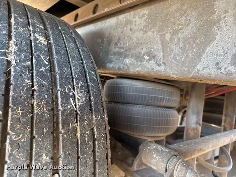 image for item EG2472 2012 Great Dane SUP-1114-31053 refrigerated van trailer