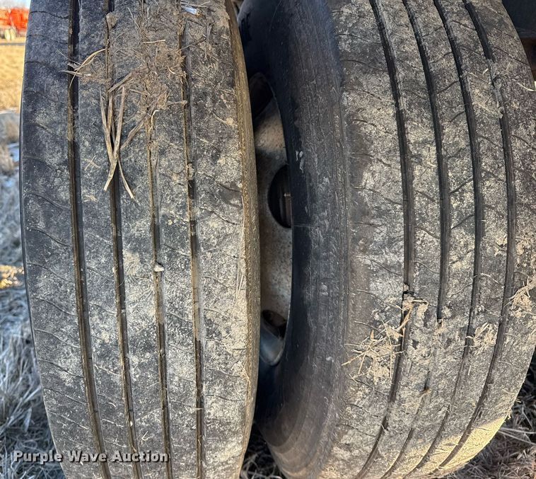 image for item EG2472 2012 Great Dane SUP-1114-31053 refrigerated van trailer