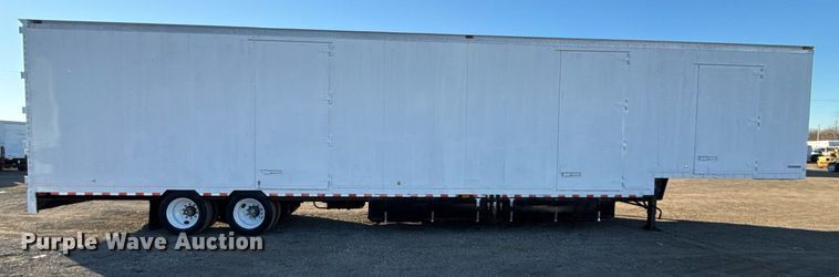 image for item EG2482 1999 Kentucky Trailers dry van trailer