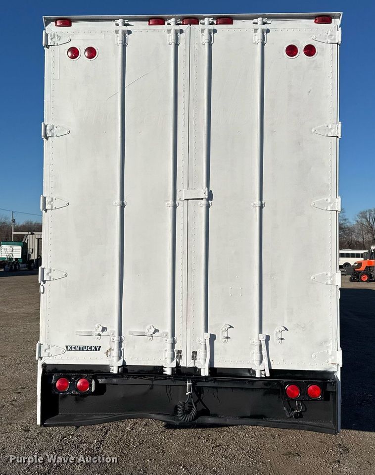 image for item EG2482 1999 Kentucky Trailers dry van trailer