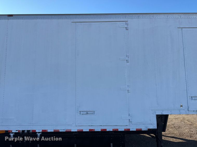 image for item EG2482 1999 Kentucky Trailers dry van trailer