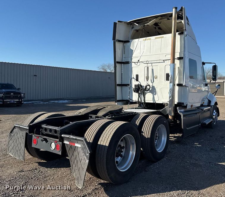 image for item EG2499 2010 International ProStar Premium semi truck