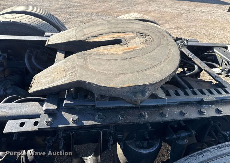 image for item EG2499 2010 International ProStar Premium semi truck