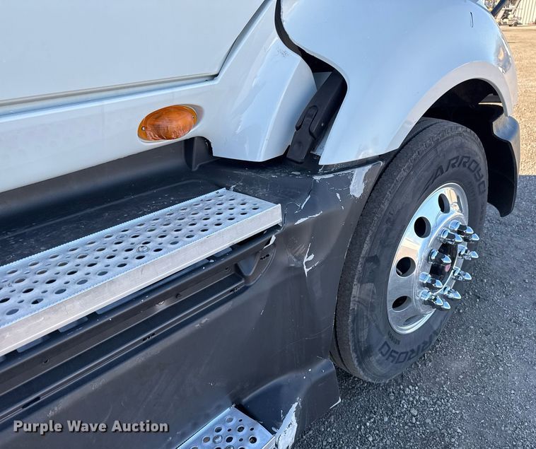 image for item EG2499 2010 International ProStar Premium semi truck