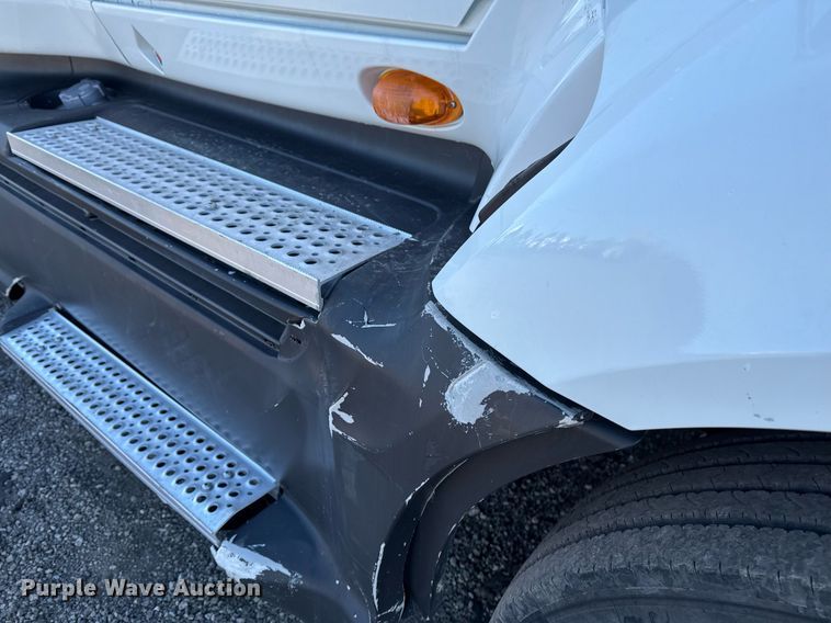 image for item EG2499 2010 International ProStar Premium semi truck