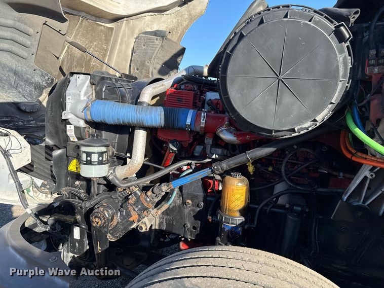 image for item EG2499 2010 International ProStar Premium semi truck