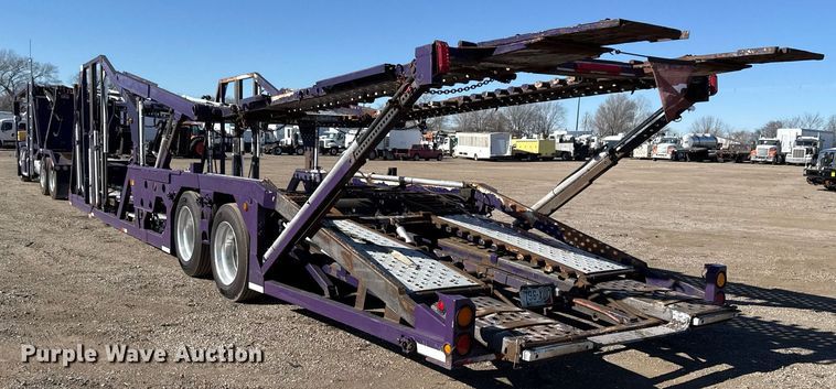 image for item EG2506 1999 Peterbilt 377 car carrier truck with car carrier trailer