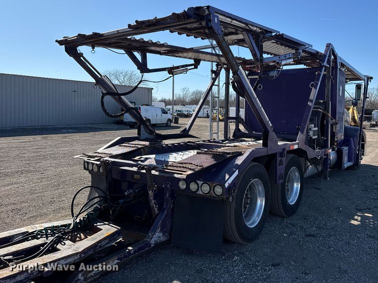 image for item EG2506 1999 Peterbilt 377 car carrier truck with car carrier trailer