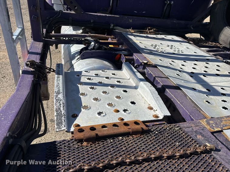 image for item EG2506 1999 Peterbilt 377 car carrier truck with car carrier trailer