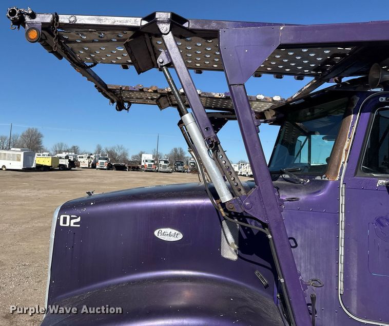 image for item EG2506 1999 Peterbilt 377 car carrier truck with car carrier trailer