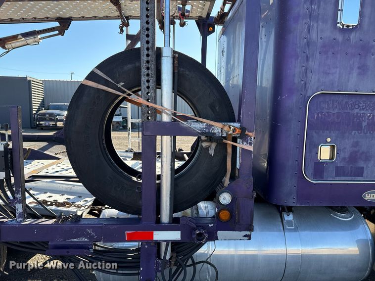 image for item EG2506 1999 Peterbilt 377 car carrier truck with car carrier trailer